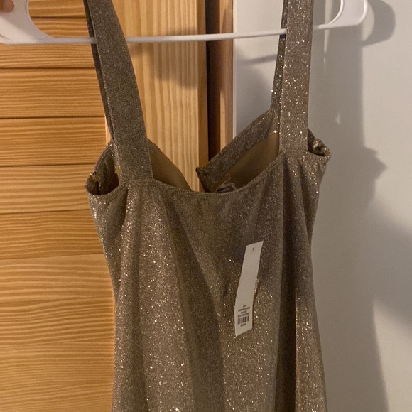 Sparkly gold dress - Picture 2 of 2
